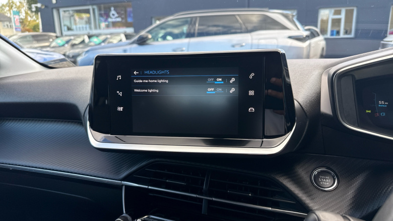 Peugeot 208 1.2 PureTech 100 Allure Premium + 5dr Petrol Hatchback